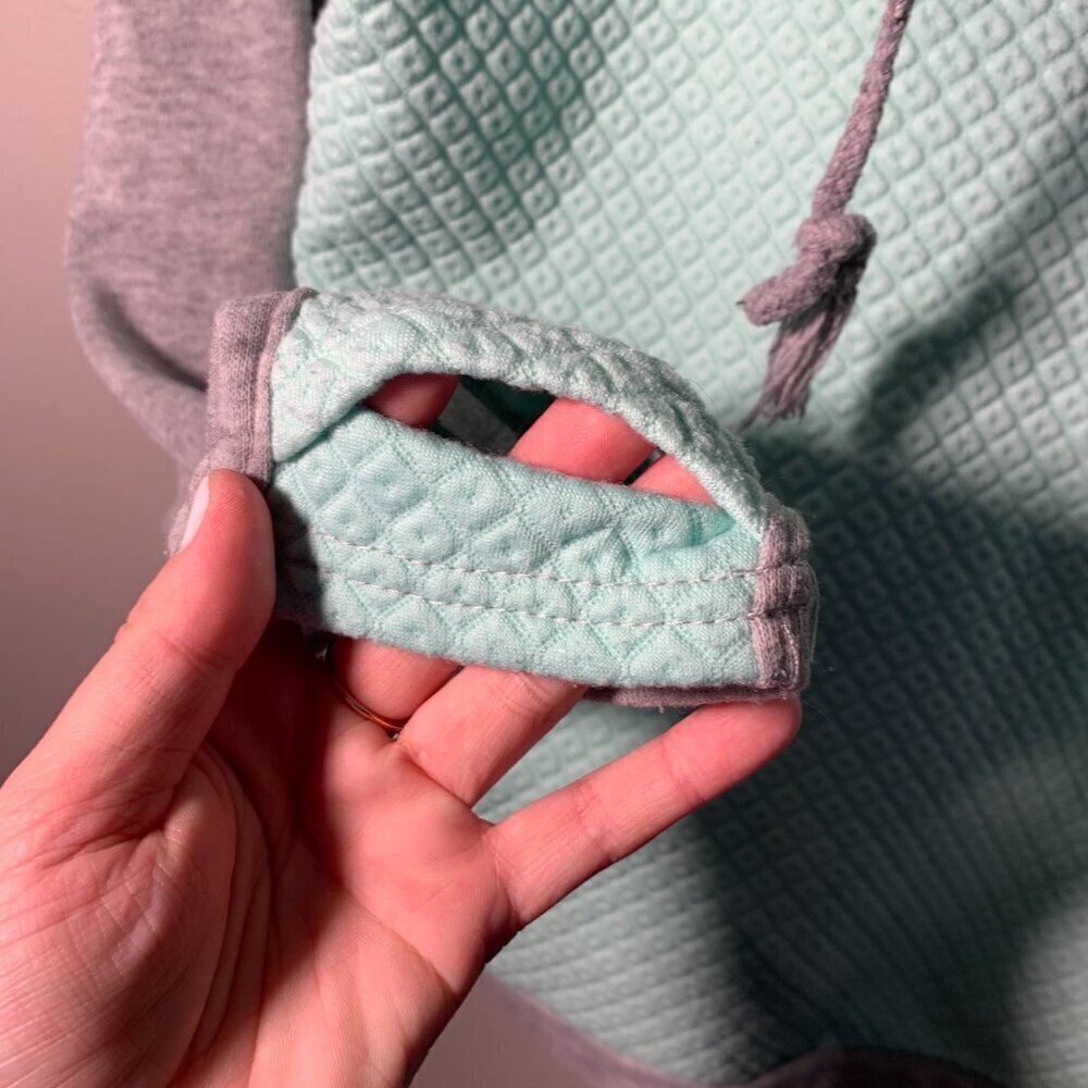 Mint & Gray hoodie - faux pocket - Picture 2 of 5